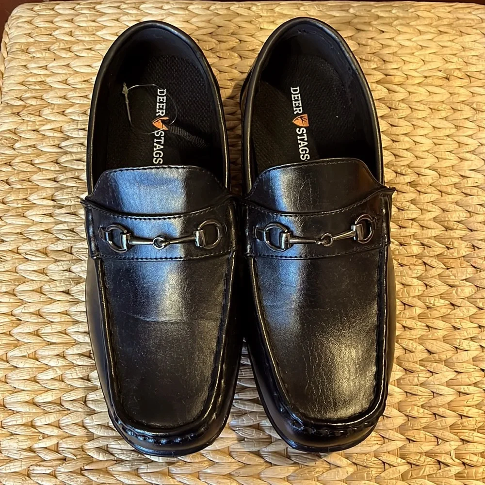 NWOT Boys Classic Black Loafers